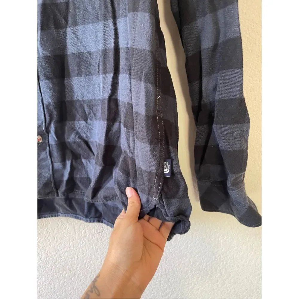 The north face men’s Xl flannel button‎ up